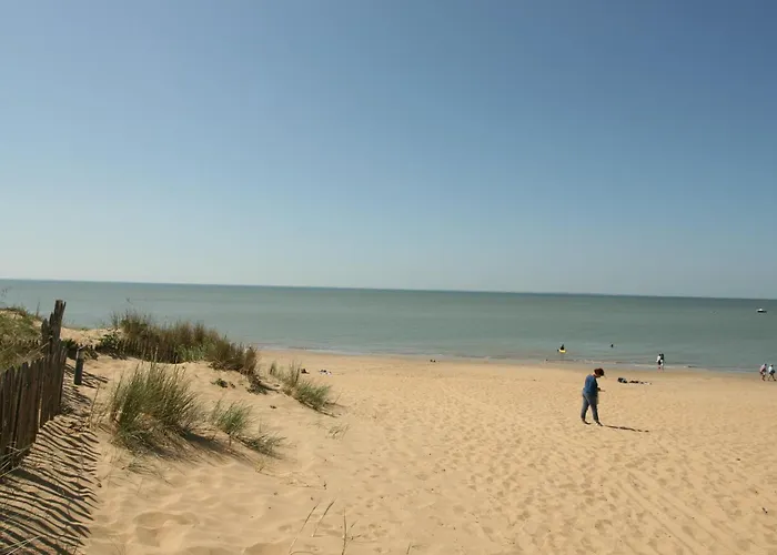 Maison Familiale A La Tranche-sur-mer, Proche Plage, Terrasse, Parking - Fr-1-22-374